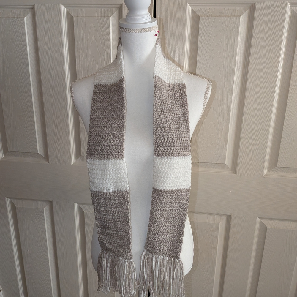 Elegant Striped Knit Scarf - Cream and Tan